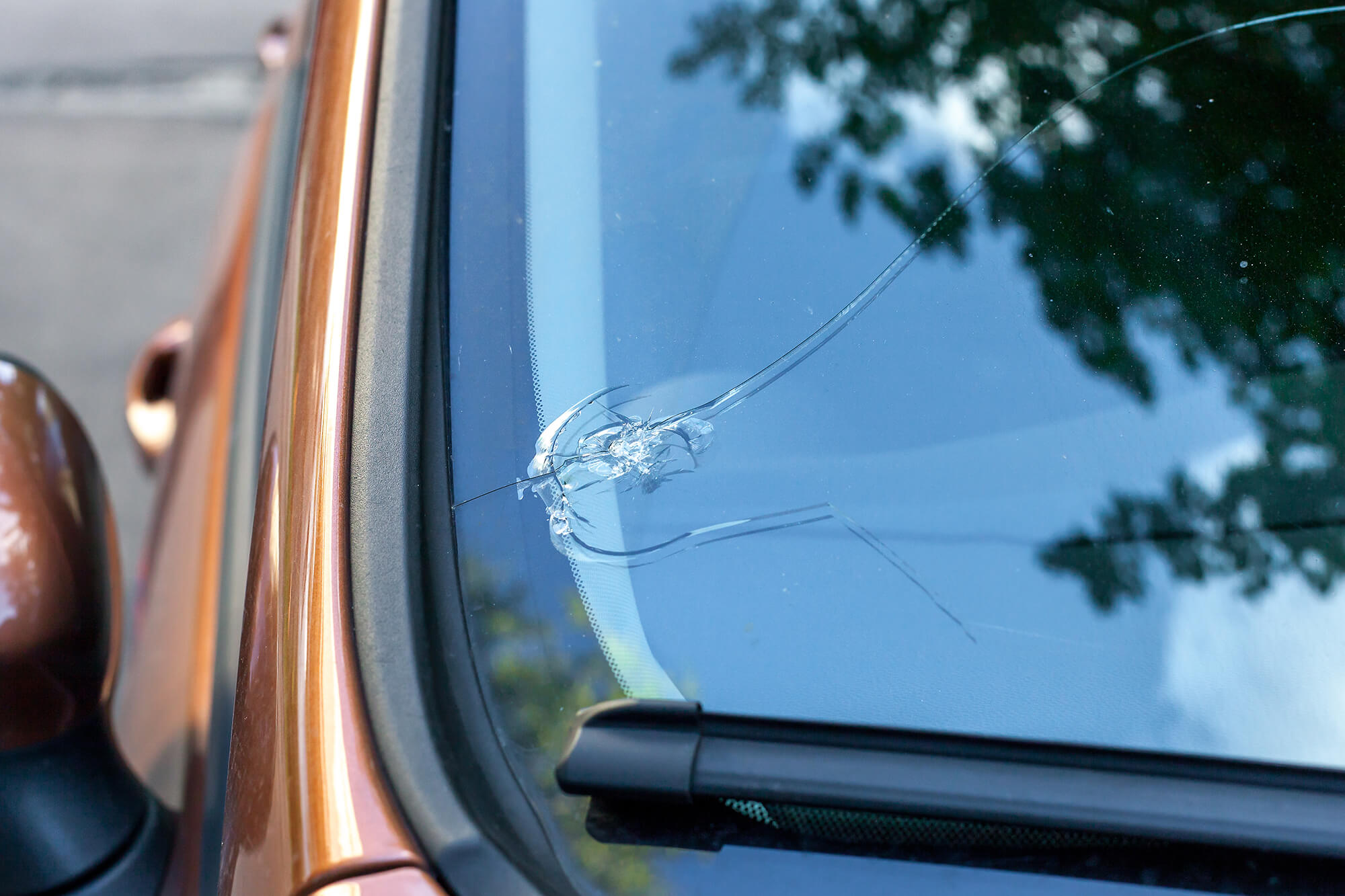 Mobile windscreen chip repair Findon Adelaide